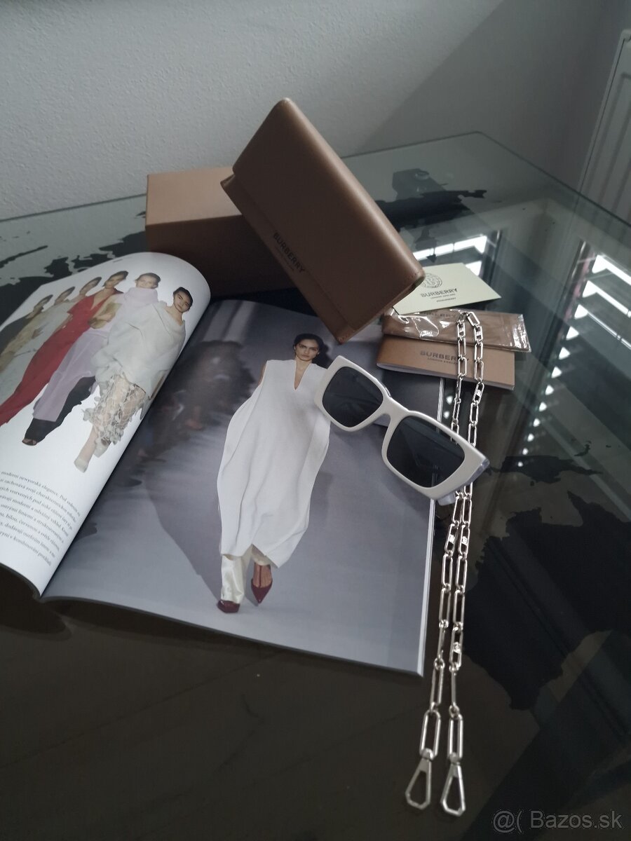 Slnečné okuliare BURBERRY B 4336 3921/87