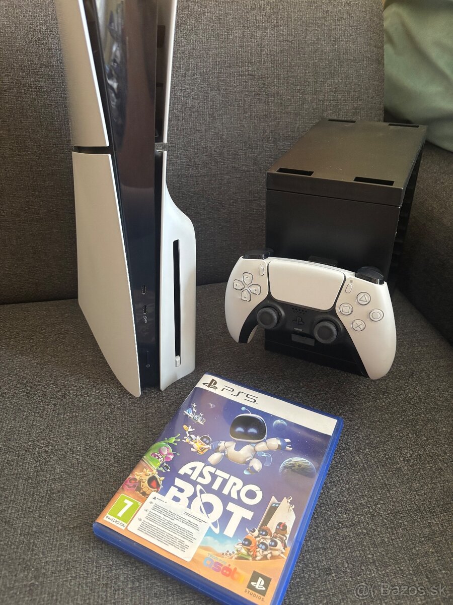 Predám PlayStation 5 Slim (s mechanikou) + ovládač + hra
