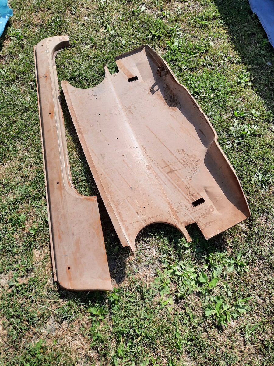 Fiat 850 Berlina Speciál prahy blatník predné čelo