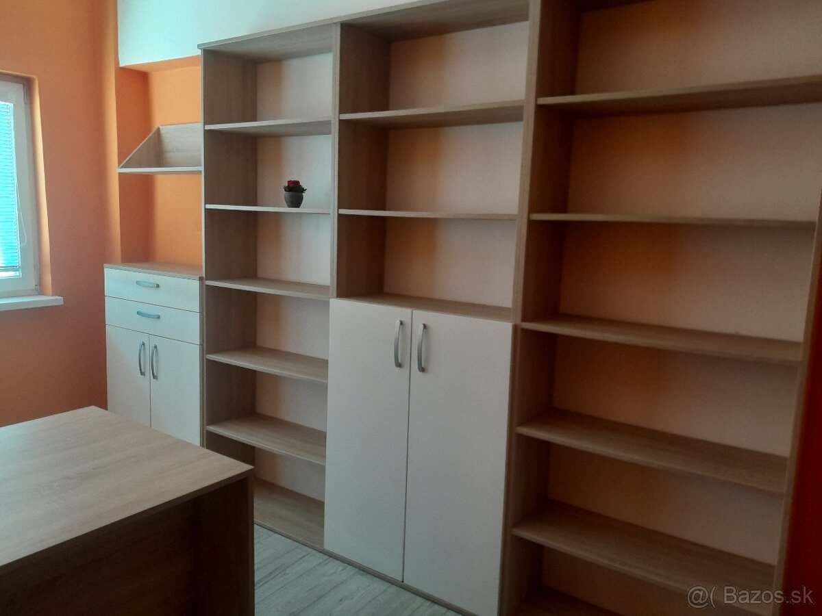 Kancelársky nábytok