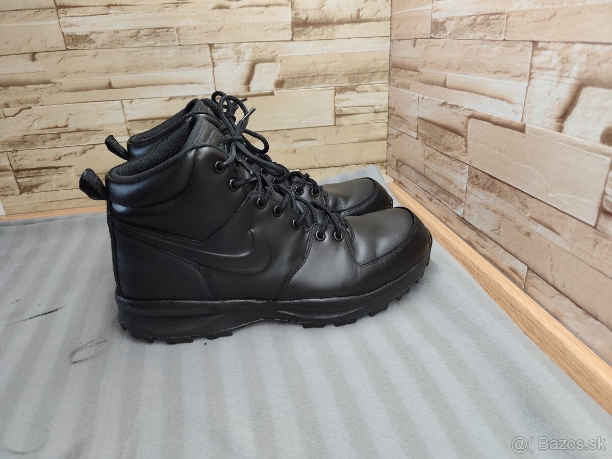 Nike 46 - pánske kožené čierne topánky