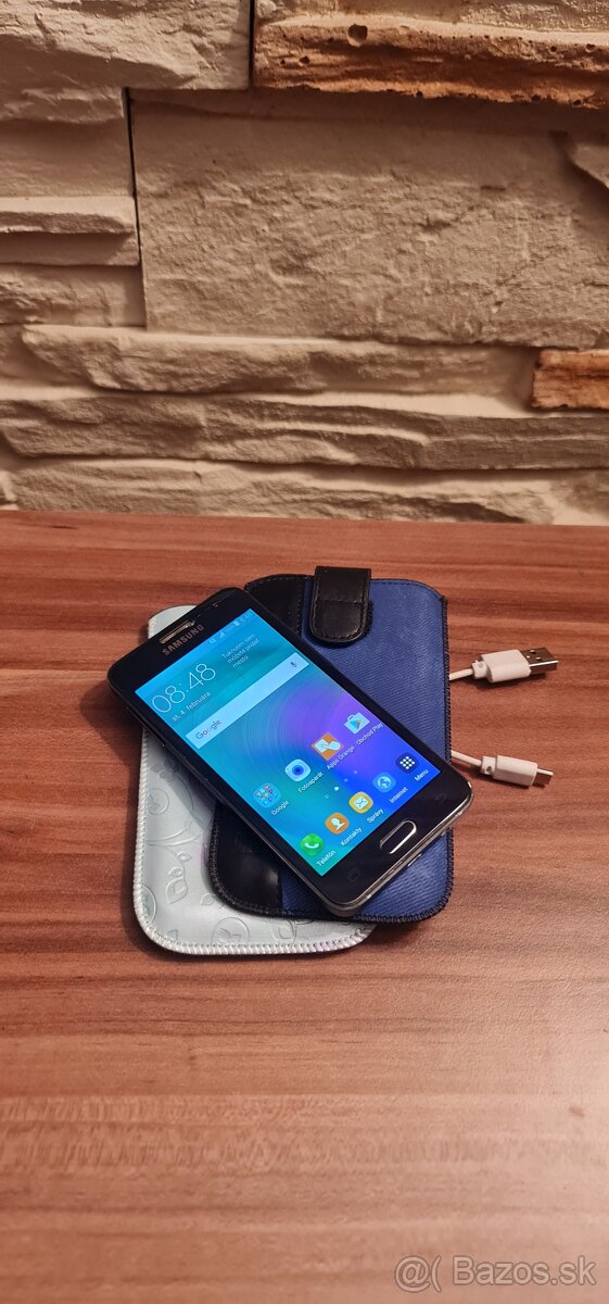 Samsung galaxy A3 (2015) black 16GB