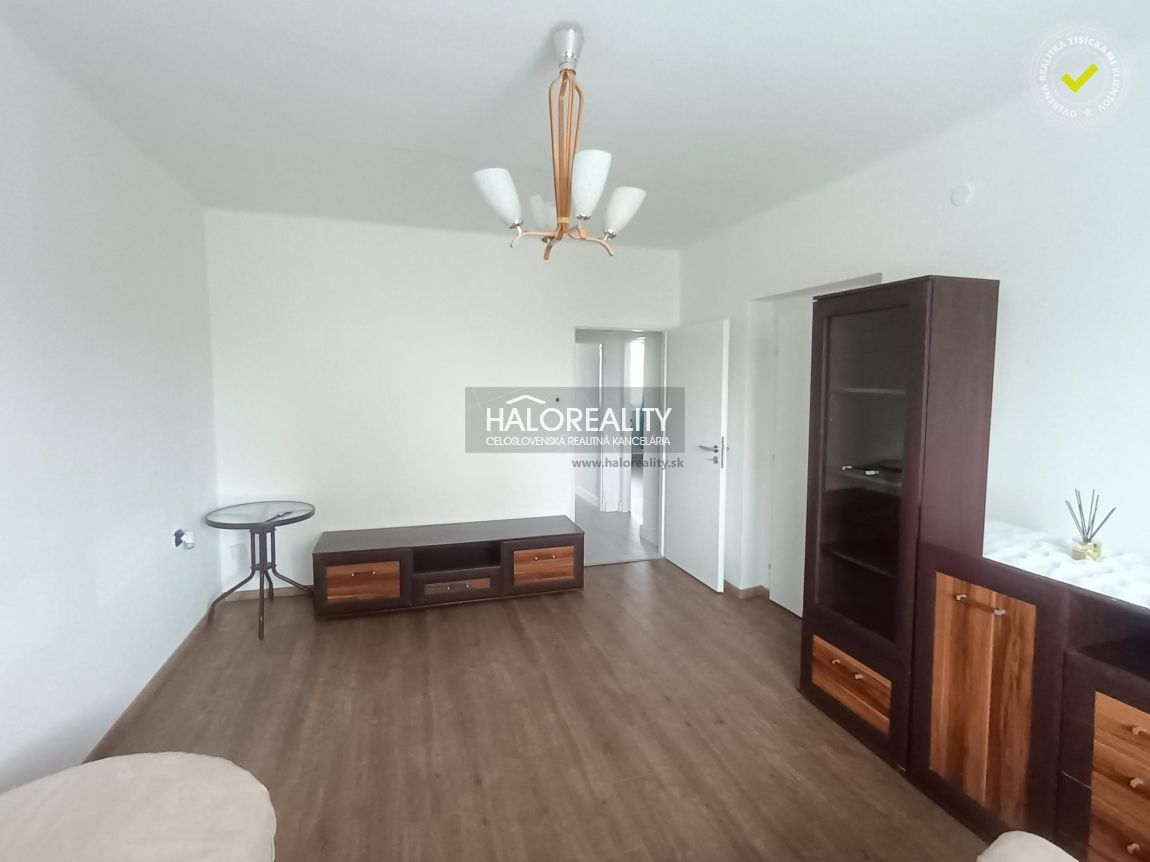 HALO reality - Predaj, trojizbový byt Senica - ZNÍŽENÁ CENA