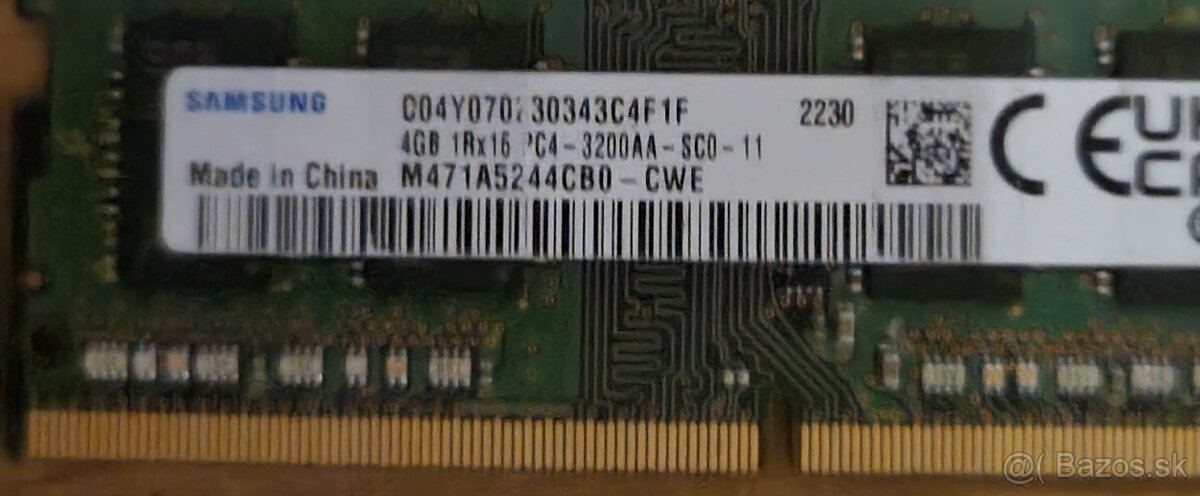 4x DDR4 RAM (4-8 GB, SPOLU 20 GB)