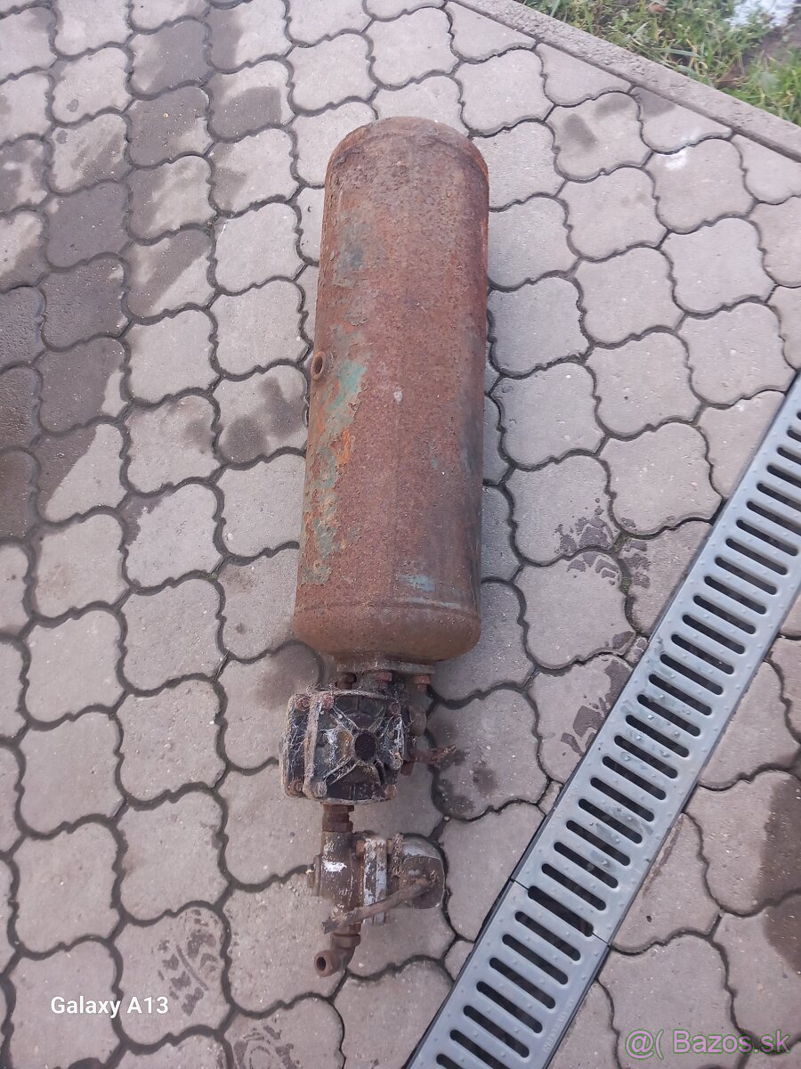 Predám nádrž na Vlečku