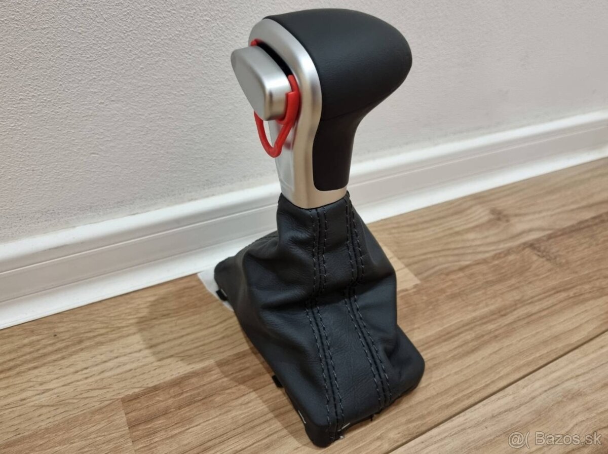 KOZENA RADIACA PAKA AUDI VOLIC AUTOMATU