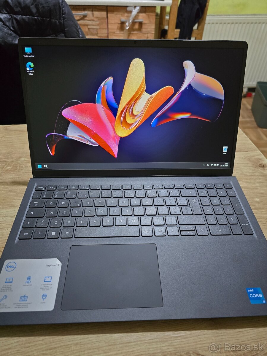 Dell Inspiron 15 s 512gb ssd diskom 8gb ram a intel core i3