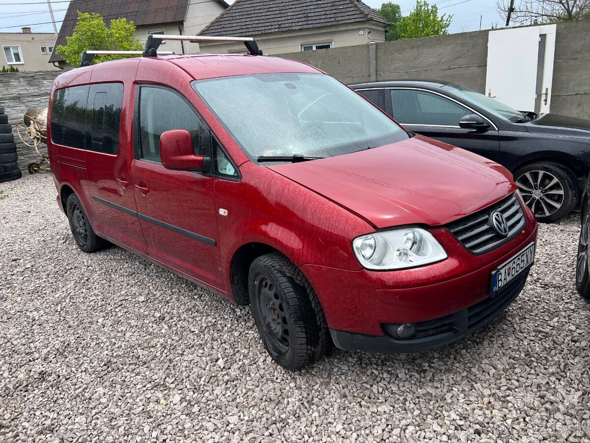 Volkswagen Caddy 2008 - DEFEKT MOTOR