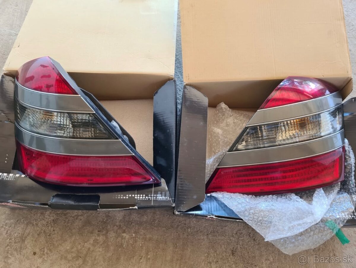 Mercedes W221 S klasse Zadne svetla