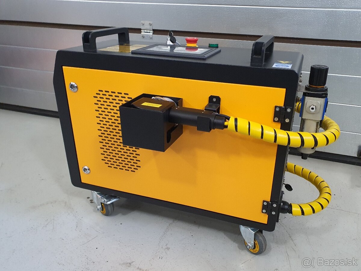 Čistiaci pulzný laser 300W, pulzná energia 5mJ
