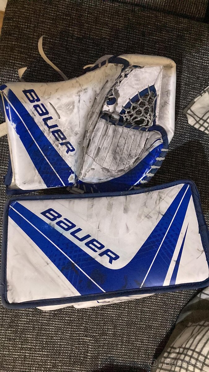 Lapačka a vyrážačka Bauer Vapor x700