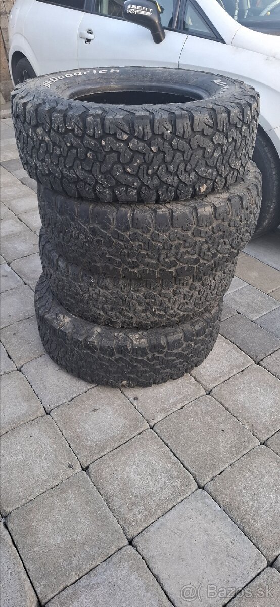 BFGOODRICH LT245/70R16