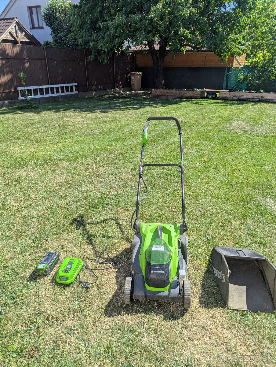 Aku kosačka Greenworks 40V + batéria 4.0Ah + rýchlonabíjačka