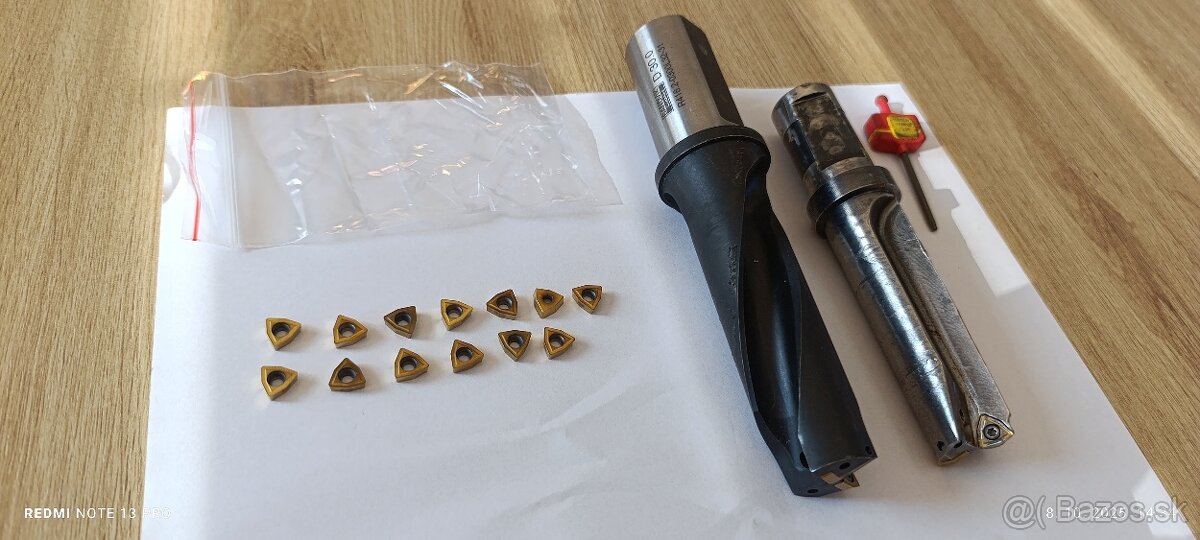 Sandvik vrták D 30 +D28