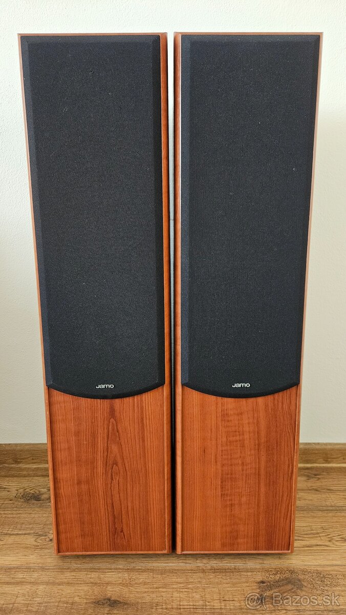 Stlpove reproduktory JAMO S406