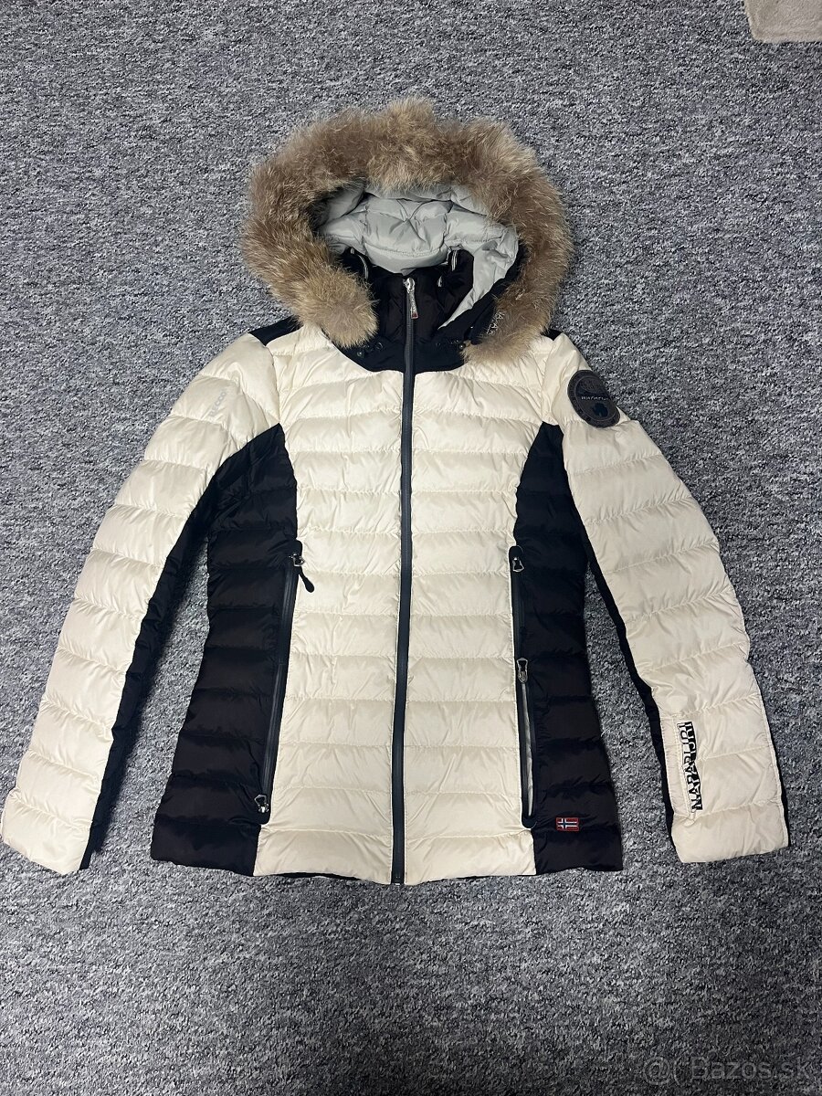 Bunda zimná zn. Napapijri