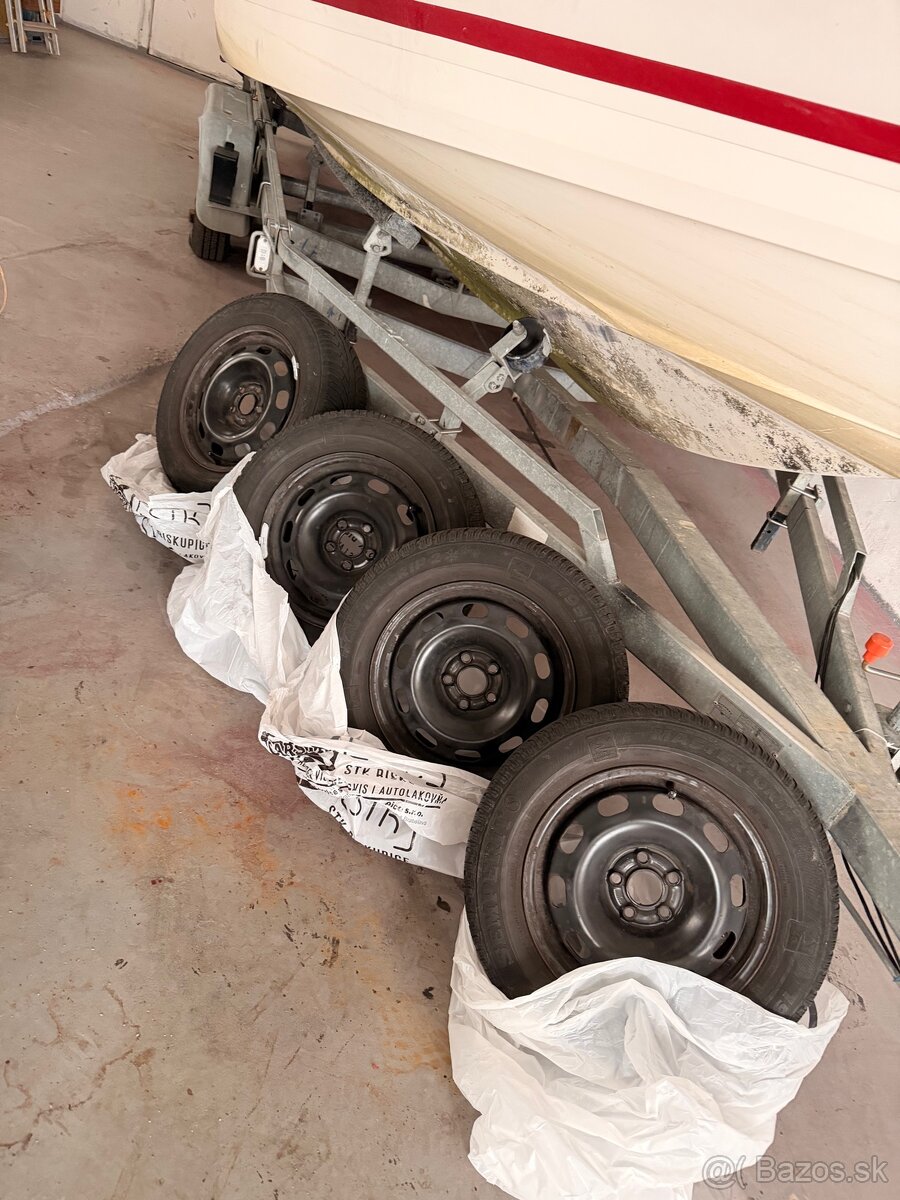 predam gumy a aj disky na golfa V