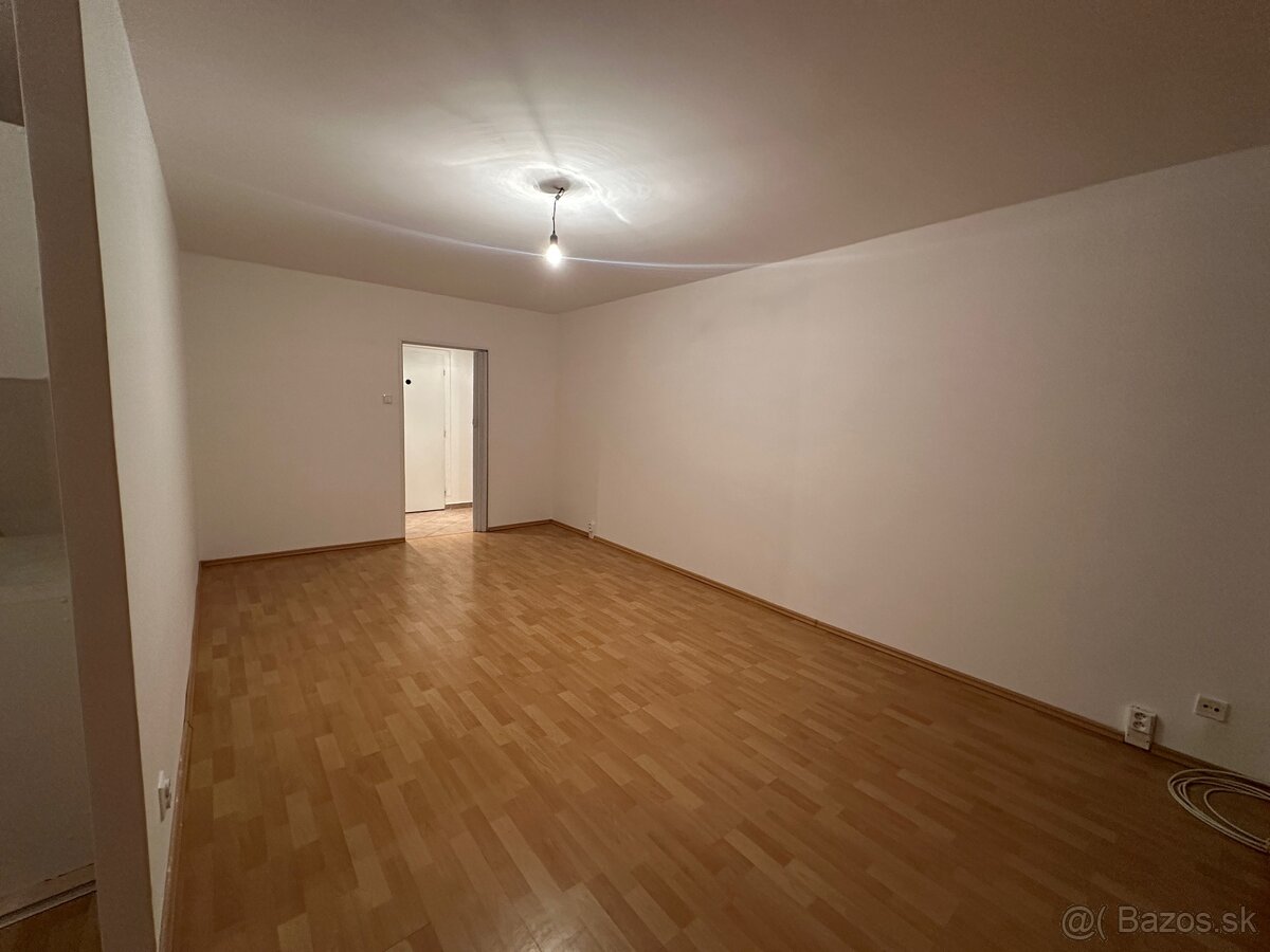 Podnajom 1 izbový byt