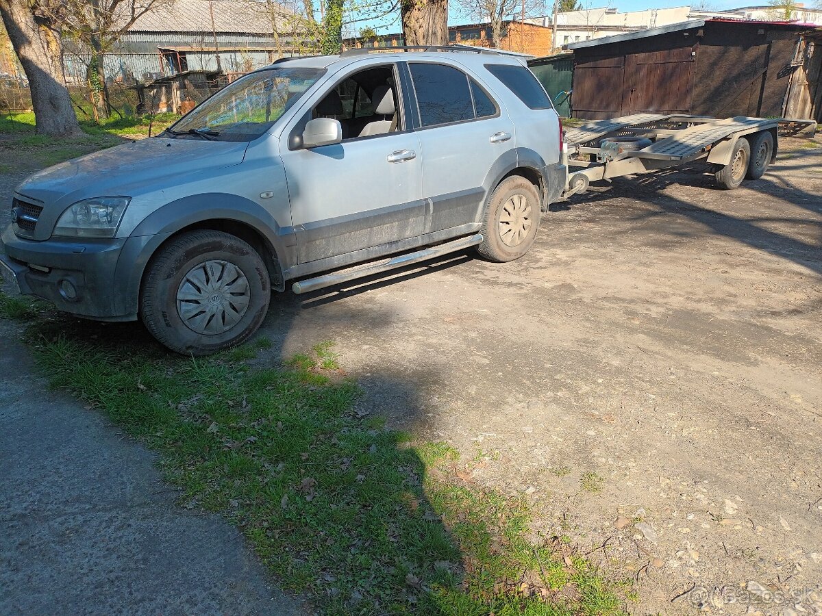 KIA SORENTO 2.5 CRDI, 103kW, 2005, + autoprepravník Rydwan.