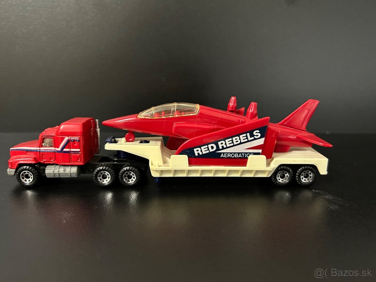 matchbox conovy CY-29 red rebels