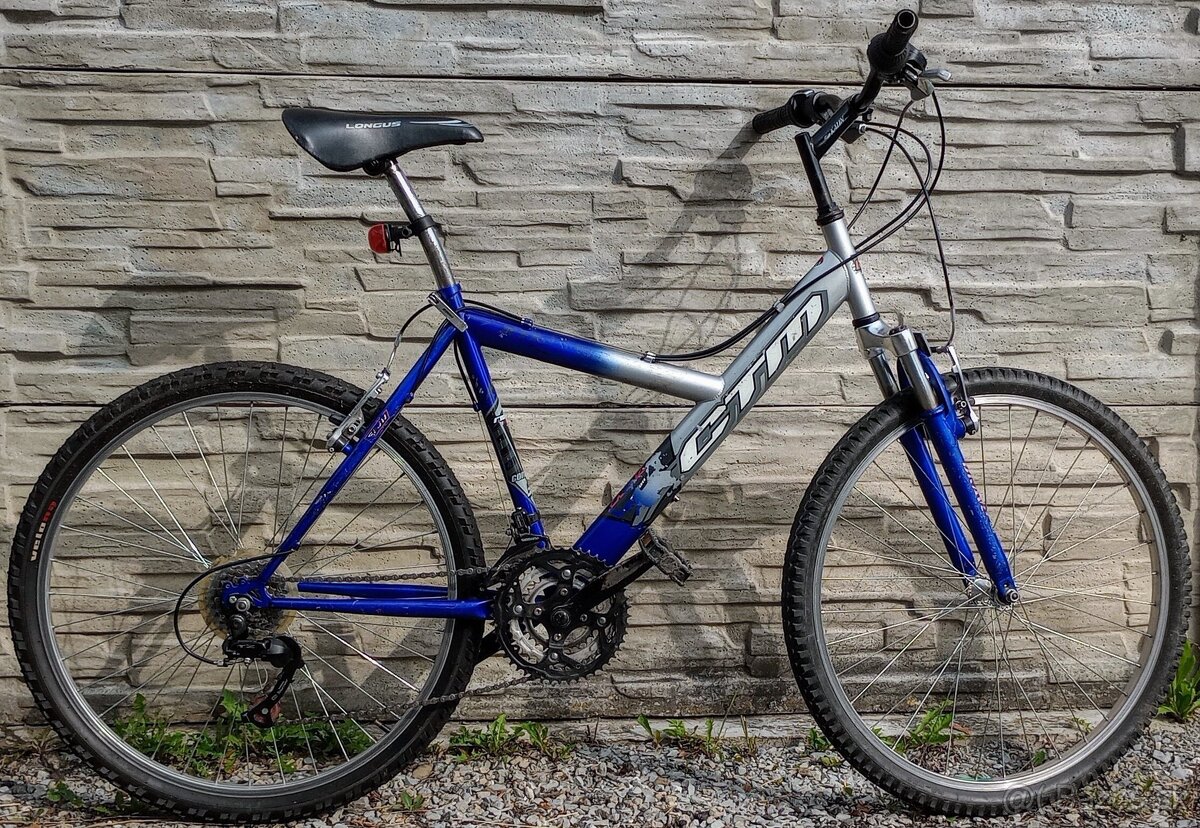 Predám odpruženy horsky bicykel ctm 26