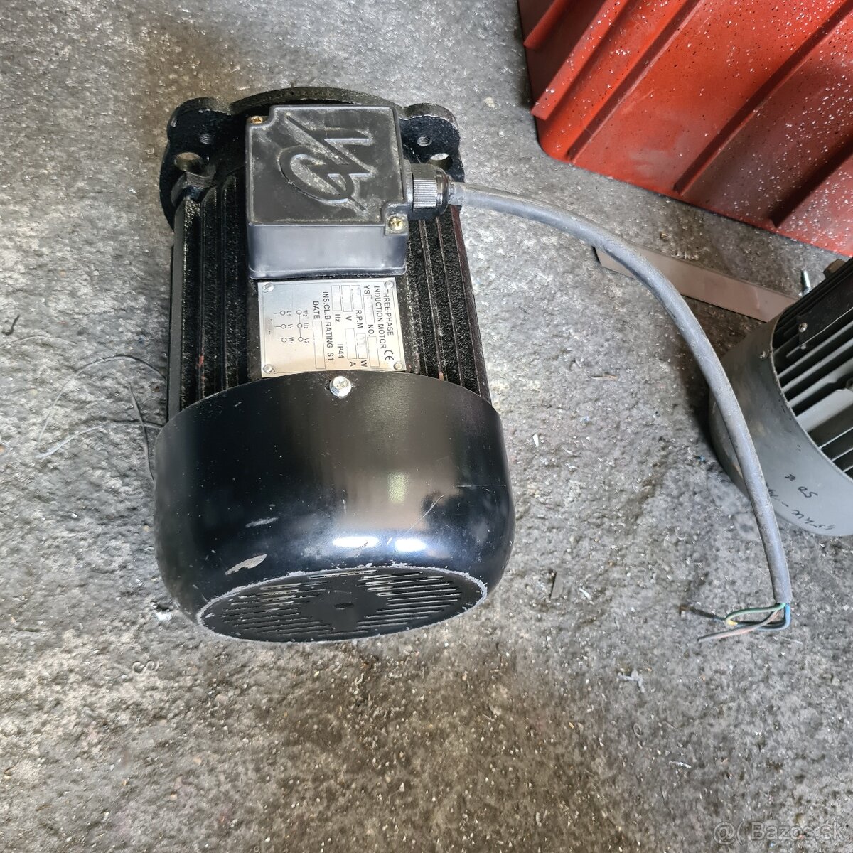 Elektromotor