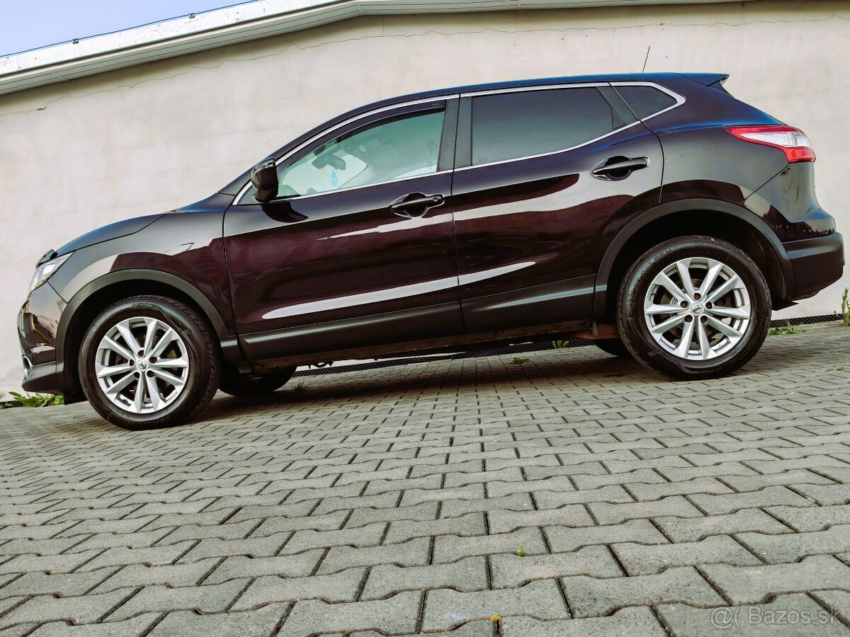 Nissan Qashqai 4X4-SLOVENSKE-1 MAJITEL-UZIVATEL-SPOLAHLIVE