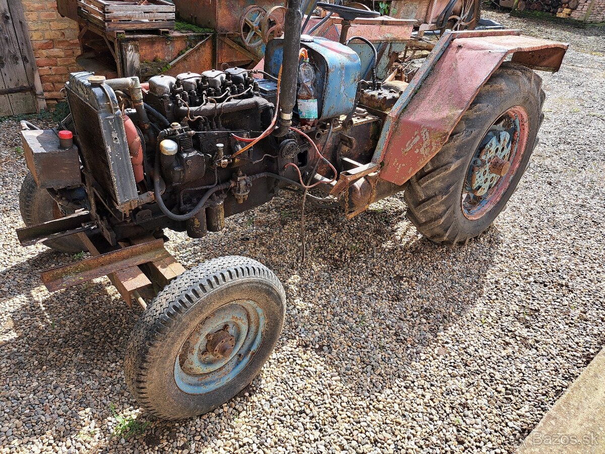 Traktor zetor 4011
