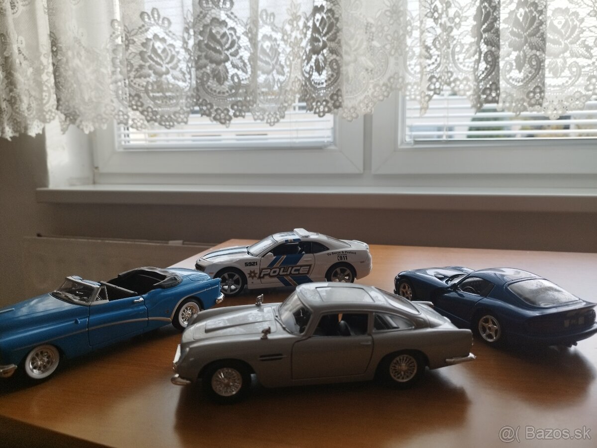 Kovové modely áut na predaj