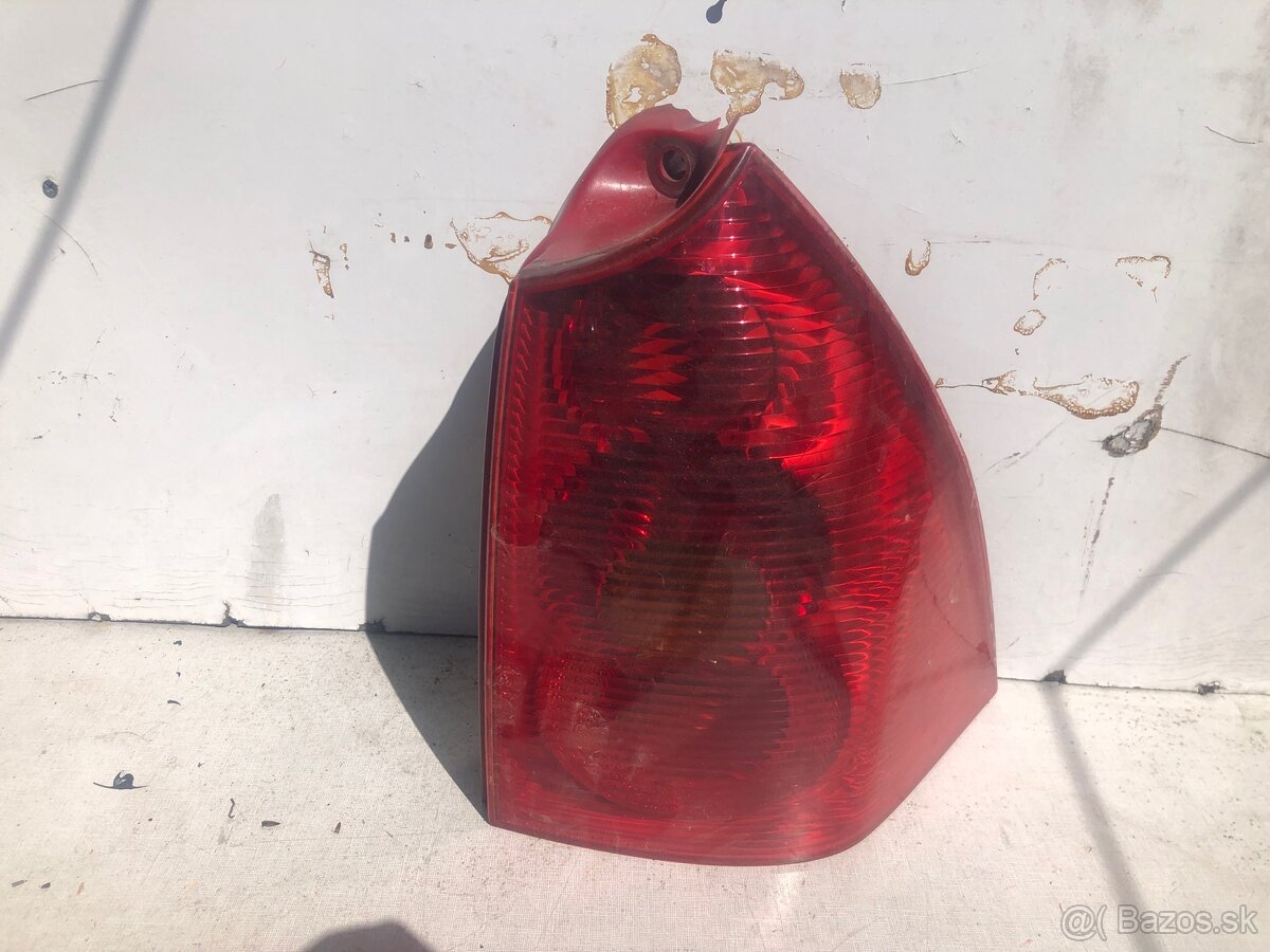 Peugeot 307 SW 3H - Zadné práve svetlo