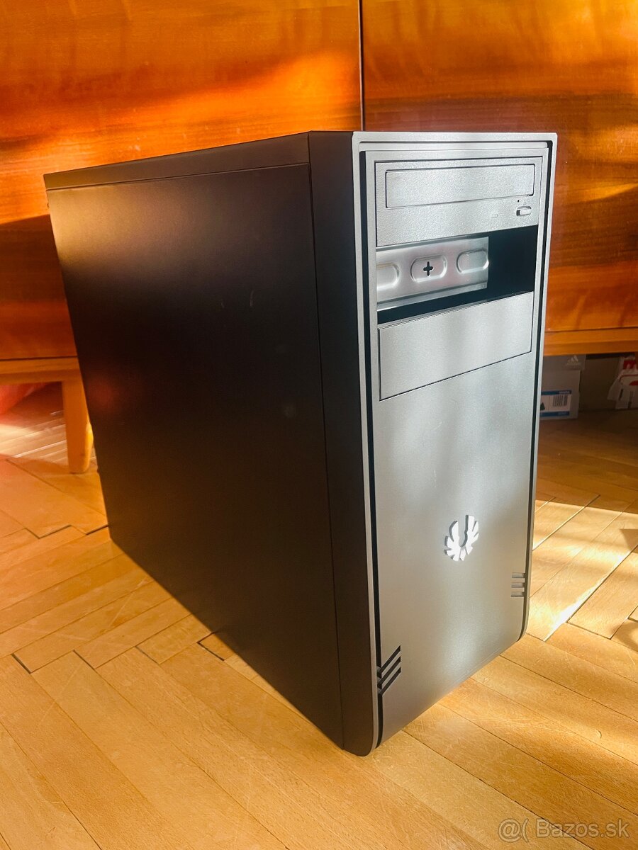 Velka skrinka + 500GB disk zadarmo