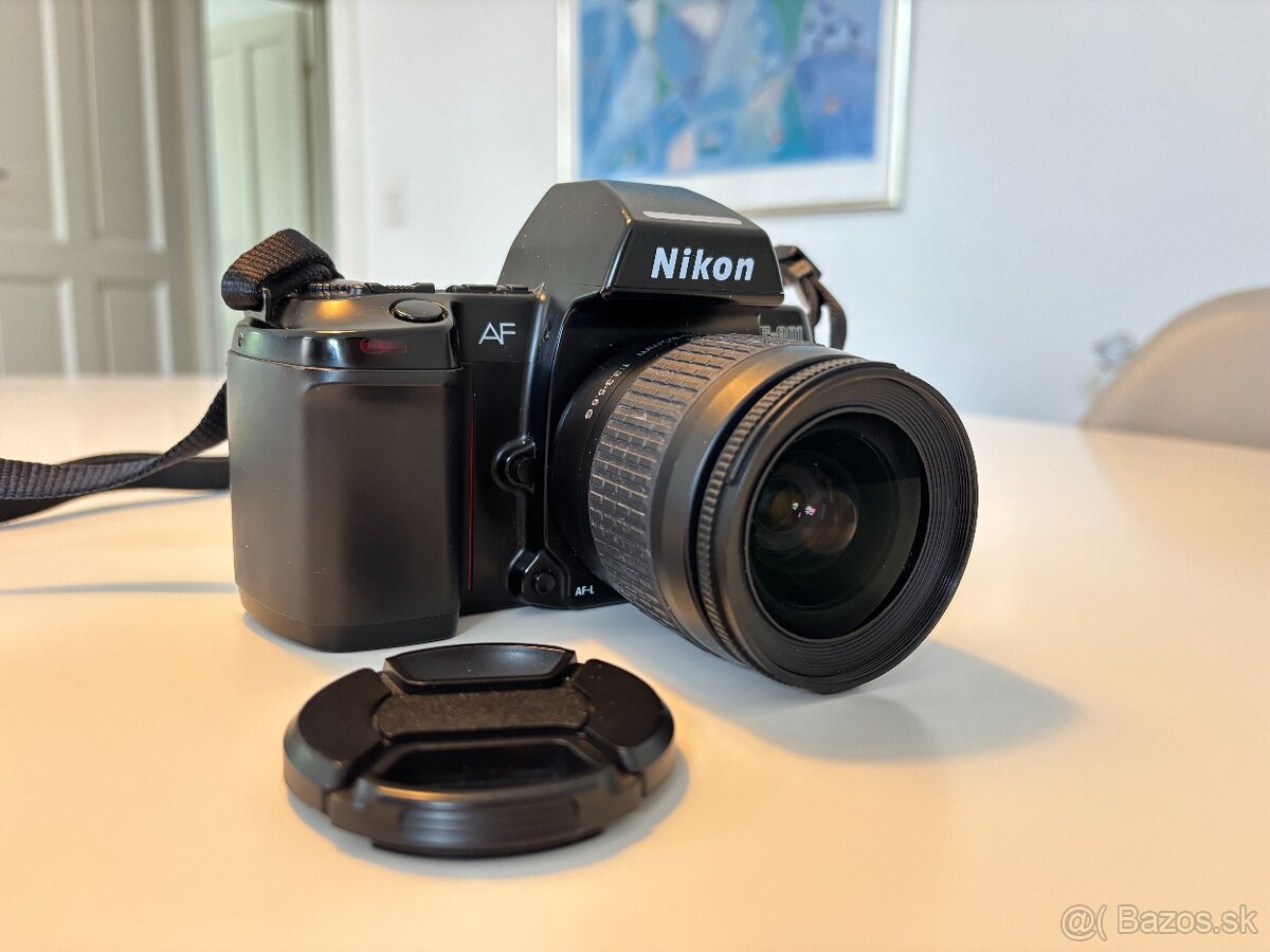 Nikon F-801 + Nikon AF Nikkor 28-80mm f/3.3-5.6G