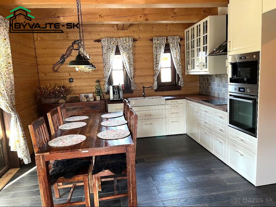 NOVINKA Rozprávková drevenica v obci Čičmany