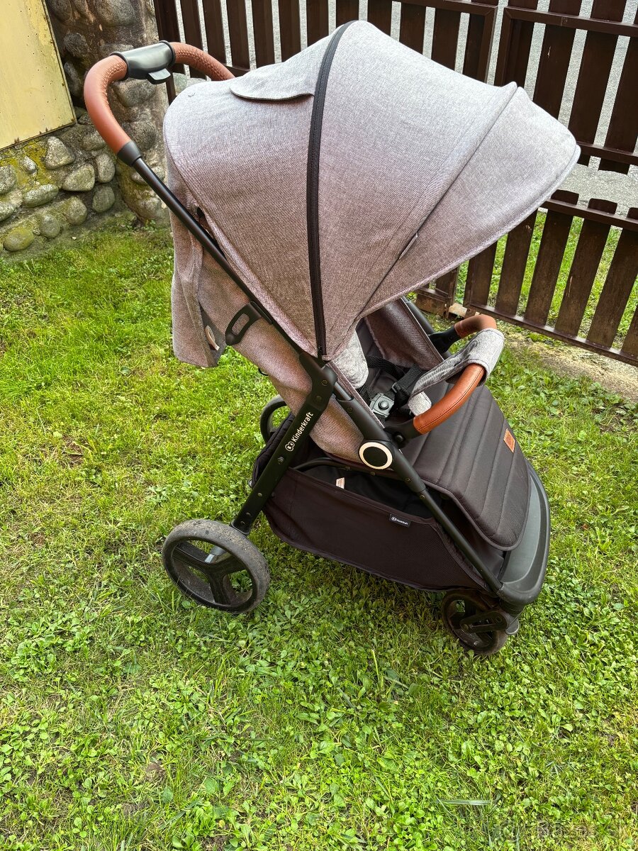 Športový kočík Kinderkraft Grande plus