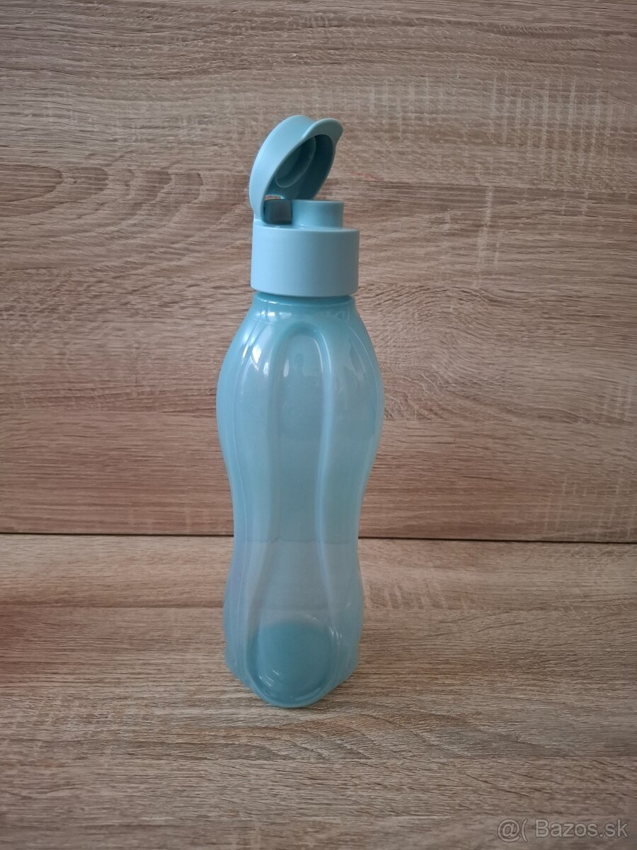 Tupperware Vodička sosák 750 ml