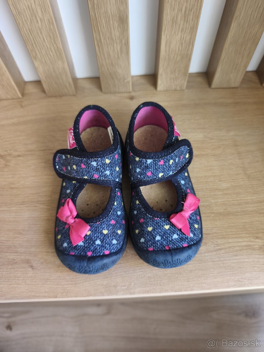 Dievčenské topánky/papučky