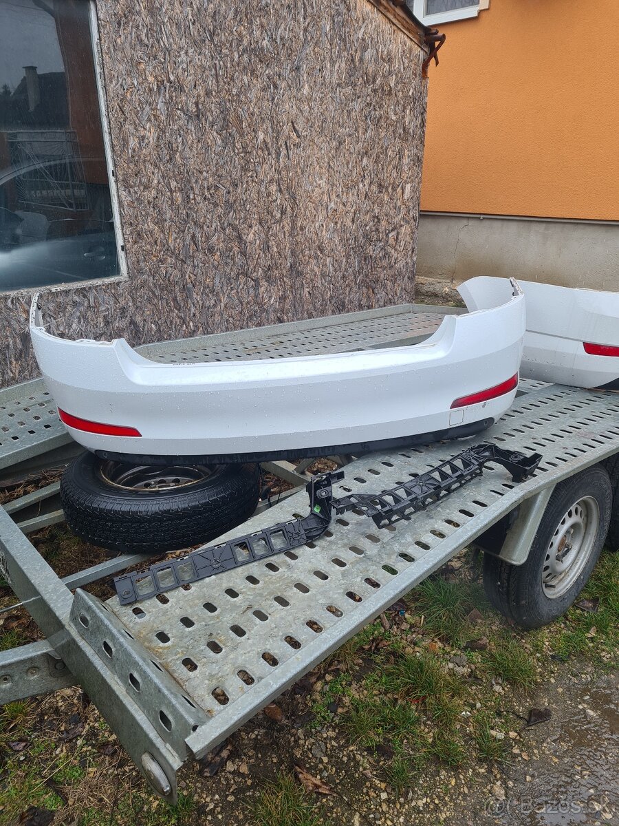 Predam zadny naraznik skoda octavia 3