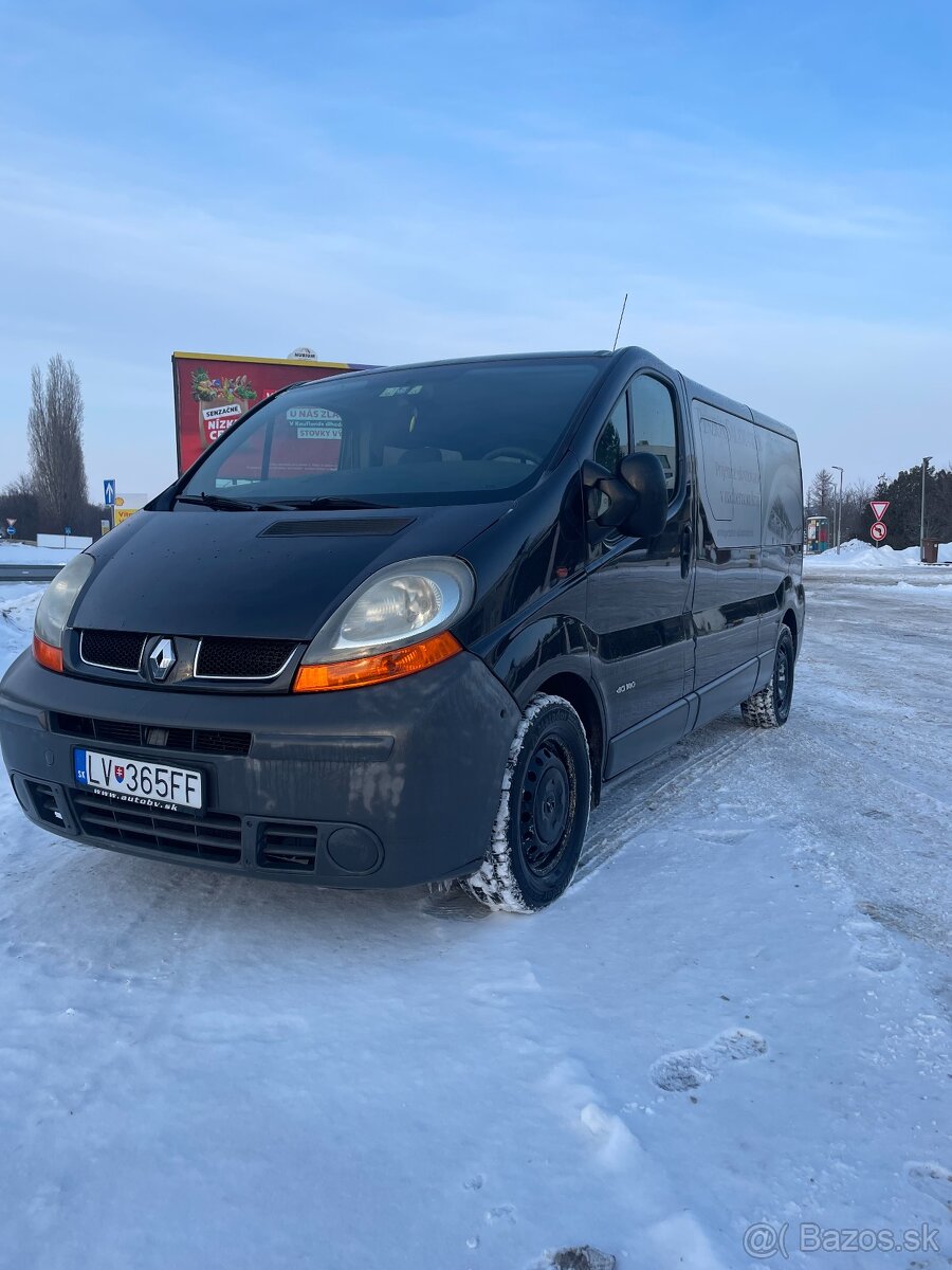 Predám Renault Traffic Long verziu