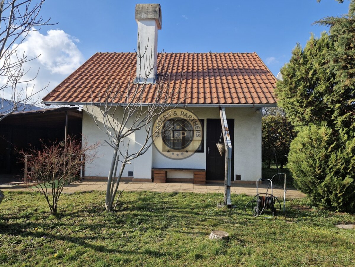 L&P | Rekreačná chata s pozemkom - MOKRÁŇ ZÁHON