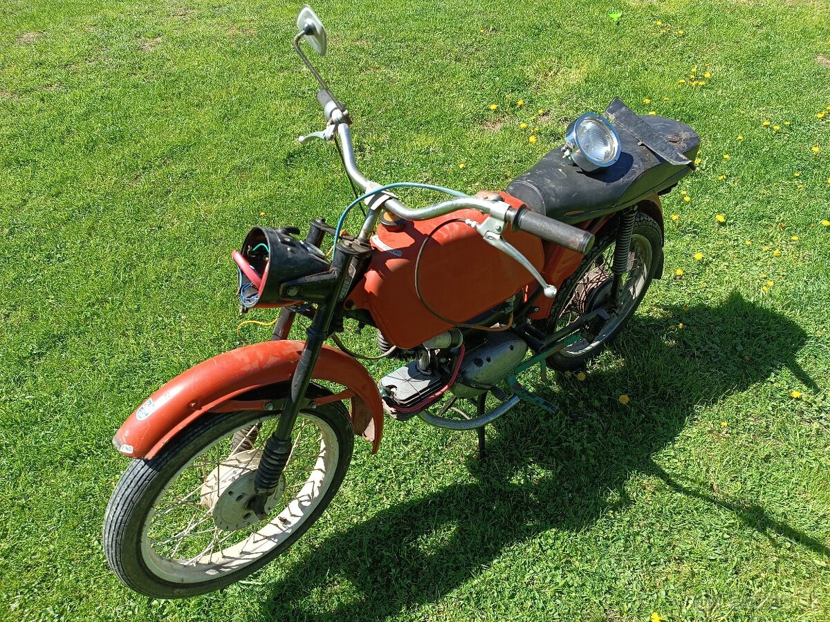 Jawa 23 MUSTANG
