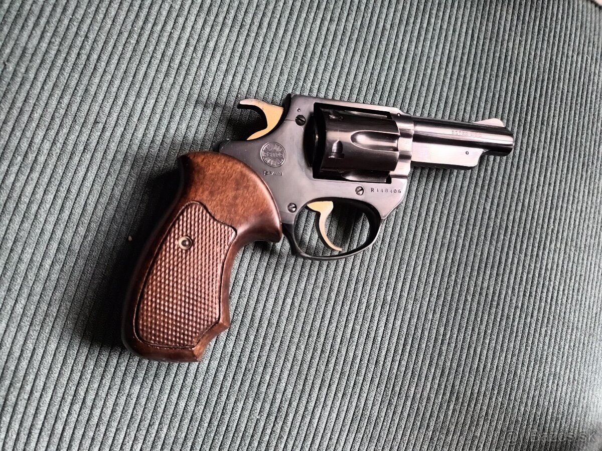 Revolver Astra 680