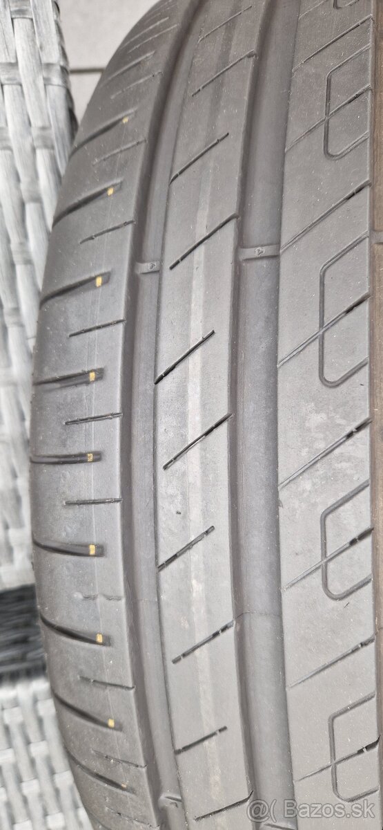 Predám goodyear 195/55 R16