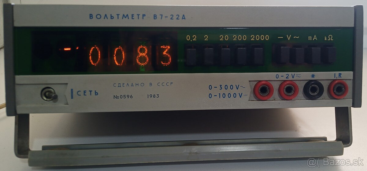 Voltmeter B7-22A