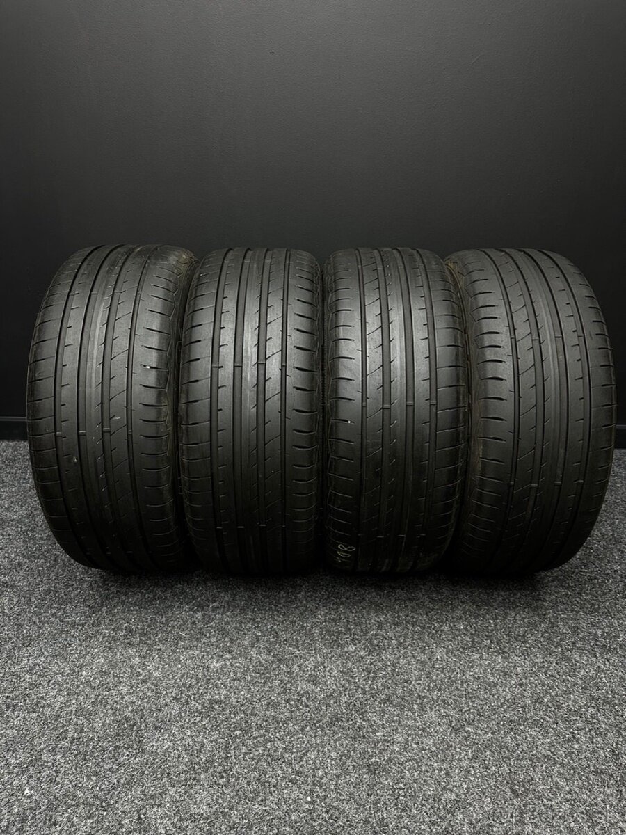 Sada pneu Debica 225/50/17 98Y