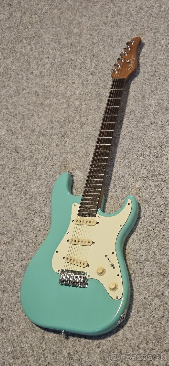 Schecter Nick Johnston SSS Atomic Green