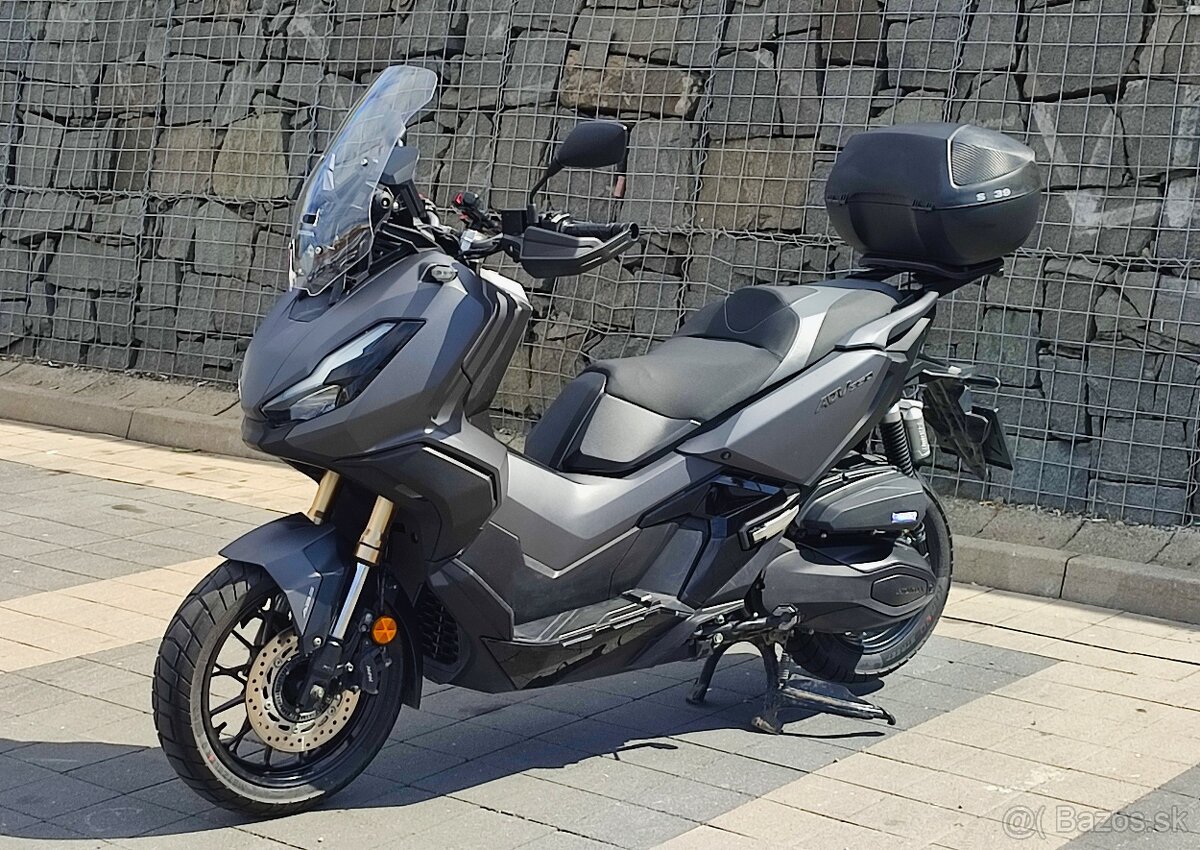 Honda ADV 350, 6/2023. Kúp. SR, 1 majiteľ.