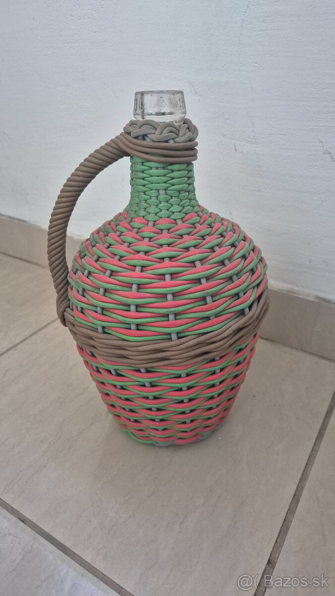 Predam opleteny demizon 3l
