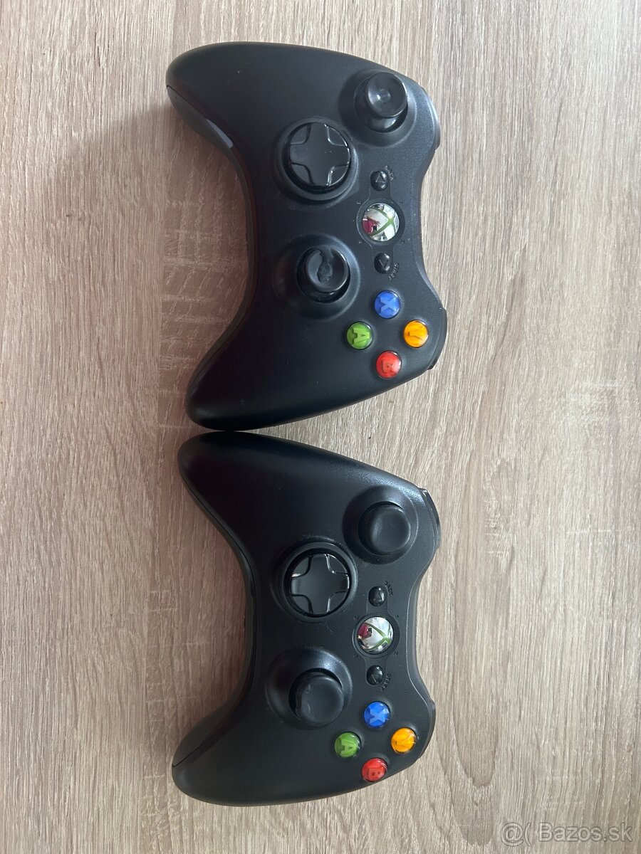 2x ovládače na xbox 360