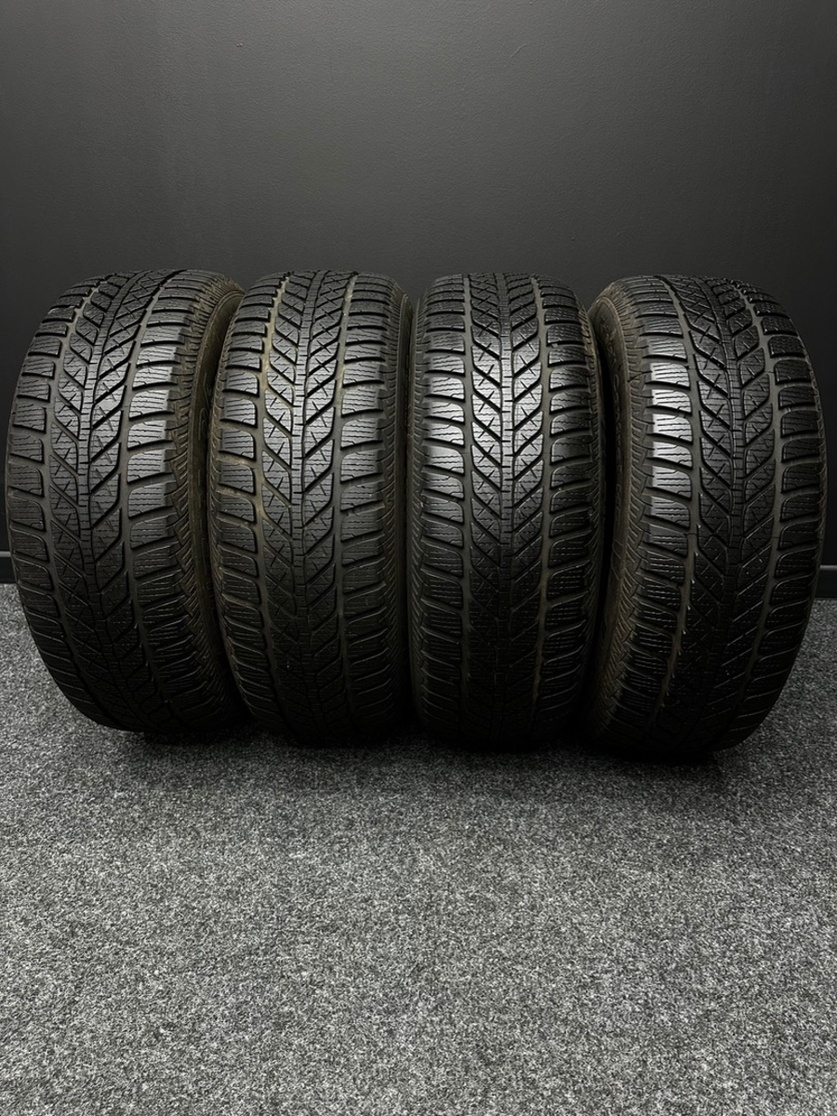 Sada pneu Fulda 215/65 r16 98H