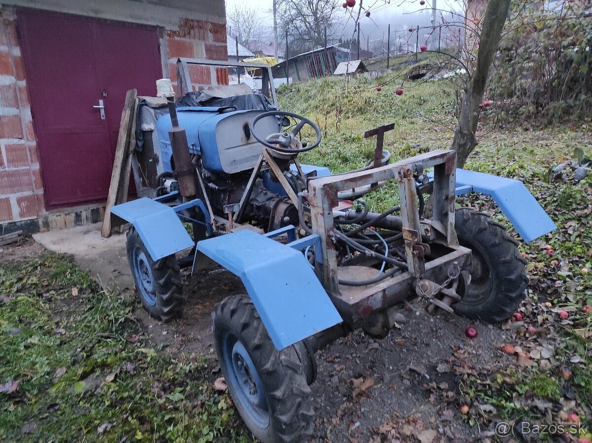 Predam,vymenim traktor 4x4